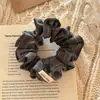 Goma para el pelo estilo coreano, a rayas, de color liso, accesorio para el cabello suave y versátil para otoño e invierno, adecuada para peinados de coleta y moño