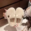 Nuevos Zapatos de Casa de Algodón para Mujer para Exteriores 2026, Zapatos Planos Peludos Cálidos y Cómodos de Invierno, Pantuflas Peludas para el Hogar para Mujer