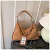 Bolsa Tote Casual para Mulheres 2025 Nova Grande Capacidade para o Dia a Dia Ombro Transversal Versátil Moda Tendência Inverno Retrô