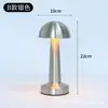 Lâmpada de mesa decorativa retrô de metal led nórdico Quarto INS europeu simples lâmpada de mesa retrô lâmpada de atmosfera atacado