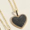 Collar con colgante de circonita en forma de corazón bicolor galvanizado de lujo accesible europeo y americano para mujer, diseño de mariposa de estación independiente, cadena para clavícula
