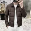 . Jaqueta curta de plumas masculina para outono e inverno, enchimento de 90% de plumas de pato, costura colada sem costura, gola de tricô, fornecimento de jaqueta de plumas quente