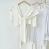 Chal de Primavera y Verano, Prendas de Punto Caladas, Cubrehombros Sencillo Versátil Delgado para Mujer, Estilo Delgado Transpirable de Verano