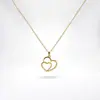 Colar de Coração em Aço Inoxidável Ins Design Feminino com Senso Forma de Coração Duplo Vazado Gargantilha Personalidade Colar de Personalidade