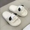 2023 caminhando excremento sentindo novas pantufas de verão internas para casa pantufas masculinas para exterior amantes de praia pantufas femininas atacado