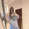 Nueva Camiseta de Manga Corta con Estampado de Dibujos Animados Lindos para Mujer 2026, Cuello Redondo Blanco, Holgada, Rejuvenecedora, Versátil, Top de Algodón Puro