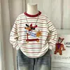 Camiseta de manga larga para niña, nuevo modelo primavera y otoño 2026, camiseta básica a rayas estilo coreano para niños, top holgado para niñas