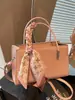 Bolsas de Alta Gama para Mujer 2026 Nueva Moda Bolso de Mano Cuadrado Pequeño Bolso de Hombro Cruzado Bolso Cruzado Pequeño Elegante Versátil
