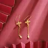 Brincos Vietnam Shajin Transfronteiriços Estilo Palácio Flor de Trevo Oca Borla Gancho de Orelha Corrente Longa Sem Descoloração Joia de Primeira Linha para Mulheres Tendência Nacional