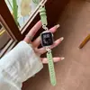 Trébol de Cuatro Hojas Metal y Correa de Cuero Adecuado para Apple Watch iWatch 12ª Generación 11/10