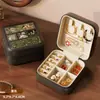 Caja de Almacenamiento para Pendientes, Collares y Anillos de Viaje, Organizador de Escritorio, Caja de Almacenamiento de Joyería Portátil para el Hogar