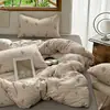 Conjunto de cuatro piezas de algodón tejido floral fresco y delicado, suave y acogedor para dormir sin nada, funda de edredón, sábana, juego de ropa de cama de tres piezas para dormitorio de estudiante