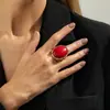 Anillo Retro Exagerado de Resina con Gema Roja Transfronterizo Europeo y Americano, Anillo de Banda Ancha Ovalado Geométrico de Metal de Moda Ins