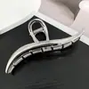Novo Clipe de Metal de Linha de Alta Qualidade 2024 para Mulheres Estilo Ins Cool Presilha de Cabelo Grande Simples de Tubarão Acessório de Cabeça