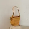 Bolso de hombro retro de gran capacidad para mujer transfronterizo, nuevo bolso versátil de moda para el trabajo diario de principios de otoño, bolso de axila