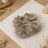 Sapatos Peludos de Cor Lisa para Meninas 2026 Outono/Inverno Novo Fofo com Laço Meninas Pequenas Crianças Estilo Versátil Mocassins