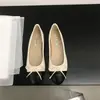 Sapatilhas Planas Redondas Estilo Chanel com Laço para Mulheres, Novo Modelo 2025, Sola Macia, Design Raso de Calçar, Sapatilhas Color Block