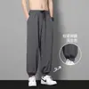 Fabricante Direto Calças Esportivas de Seda Gelada de Verão para Homens, Calças Jogger Finas Modernas Largas e Caídas, Calças de Marca Versáteis e Modernas