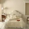 Juego de Cuatro Piezas de Terciopelo de Leche Grueso Francés Tallado para Otoño e Invierno, Suave y Femenino, Coral de Terciopelo Antiestático Tallado, Ropa de Cama 2m