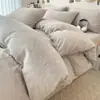 Conjunto de Cama de Veludo Leite Quatro Peças Lã Coral Espessa Lã Dupla Face Capa de Edredom de Flanela Lençol de Flanela Conjunto de Três Peças Estilo Inverno