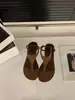 Sandalias de Chancla Estilo Resort Retro Planas Chuyuji Zapatos de Hada 2026 Nuevo Verano Negras Versátiles Zapatos de Playa