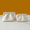 Bolsa Plissada de Couro PU com Fechamento Elástico, Bolsa Pequena Automática Portátil para Batom e Maquiagem para Mulheres Levarem em Viagens