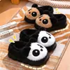 Pantuflas de algodón para niños de invierno con cubierta para el talón para niños y niñas, pantuflas cálidas y de felpa con pelo de panda para niños pequeños y bebés