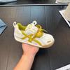 Sapatos de Treinamento Moral de Sola Grossa para Mulheres 2025 Novos Sapatos Populares Sapatos Femininos Sapatos de Malha Primavera e Verão Sapatos Casuais de Malha Respirável Femininos