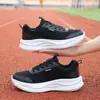 Zapatos de hombre talla grande para otoño, zapatillas deportivas de malla transpirable, zapatillas de correr antideslizantes de suela gruesa, zapatos casuales ligeros de suela blanda, zapatos de viaje