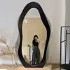 Espejo de cuerpo entero de mango de moda, espejo de pie para el hogar, estilo cremoso Ins, espejo de tocador para habitación de niña, forma irregular, espejo de vestidor