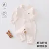 Ropa de bebé para otoño, mameluco suave de terciopelo para bebés, pijama base unisex para bebé, mameluco con apertura lateral tipo mariposa 6