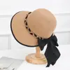 Sombrero de paja con lazo para vacaciones de primavera y verano, sombrero de sol de moda para exteriores con abertura trasera para coleta, sombrero de paja para dropshipping