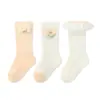 Calcetines para Bebé Primavera y Verano Malla Transpirable Calcetines Infantiles de Media Pantorrilla con Flores Lindas de Colores Dulces Algodón Peinado Calcetines de Princesa Clase A