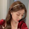 Diadema con diamantes de imitación para celebridades de Internet (2023), nuevo estilo, para mujer, temperamento, accesorios sencillos para el cabello, tocados sencillos para el cabello prensado, verano.