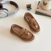 Zapatos casuales retro con borlas versátiles de cuero para niñas 2025 Verano Nuevos zapatos de suela blanda Zapatos slip-on para niños