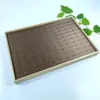 Bandeja Expositora de Anéis de Alta Qualidade com 100 Compartimentos e Grande Capacidade, Bandeja Multi-Compartimentos para Visualização de Brincos, Bandeja de Armazenamento de Inventário de Anéis Dourados