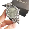 Relógio de Quartzo com Acabamento de Luxo, Calendário, Relógio Feminino de Quartzo, Relógio de Comércio Exterior, Relógio Masculino Popular, Relógio Feminino Estilo Hong Kong, Relógio de Luxo Leve
