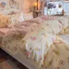 Conjunto de cama de gaze dupla nublada de quatro peças 2026 novo estampado estilo ins conjunto de cama de três peças para dormitório estudantil quarto