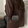 Bolso Pequeño Cuadrado de Color Sólido Nuevo Invierno 2026 para Mujer, Diseño de Nicho Simple de Moda, Bolso de Hombro Cruzado Único, Bolso de Viaje