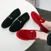 Sapatos Masculinos Primavera e Outono Novos Sapatos Masculinos Casuais Versáteis Modernos Estilo Coreano Slip-on Sapatos Preguiçosos Sapatos Masculinos