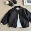 Chaqueta de primavera y otoño para niños y niñas, chaqueta de otoño bordada estilo japonés con cuello de solapa, chaqueta con cremallera para bebés y niños pequeños, elegante y genial