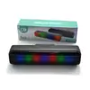 El altavoz Bluetooth portátil nuevo BT-2201 se puede conectar al disco U Altavoz para exteriores luces de colores audio Bluetooth