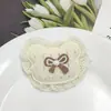 Patches de Tecido de Renda Vintage Coração de Tricô Coelho Urso Mickey Acessórios DIY Acessórios de Cabelo Roupas Roupas de Boneca Sapatos Produtos Semi-Acabados