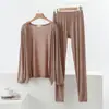 Conjunto de Duas Peças de Moda Casa Nova Primavera e Verão para Mulheres, Conjunto Casual de Camisa com Proteção Solar Solta Fina e Leggings