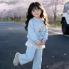 Conjunto de Niña Colección Primavera 2026 Estilo Nuevo Infantil Primavera y Otoño Súper Lindo Conjunto de Elsa con Adorno de Encaje Moderno y Genial