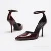 Moda Europeia e Americana Salto Agulha Primavera e Outono Novo Bico Fino Vazado Elegante Sandálias de Salto Alto Femininas Sapatos Transfronteiriços