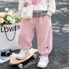 Capa de cuadros estilo coreano para niñas, pantalones de gato, moda casual nueva primavera y otoño 2026 para niñas pequeñas