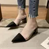 Pantuflas de tacón alto para mujer 2026 verano nuevo estilo coreano punta fina tacón grueso sandalias de media pantufla transparentes de punta cerrada sin cordones