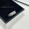 Anillo acolchado Chanel Coco con diamantes para apilar estrecho ancho lujo ligero rombo oro de 18k anillos de pareja para mujer