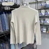 Gola alta, top base justo com toque macio e confortável, perfeito para usar em camadas, suéter de malha 6140-9